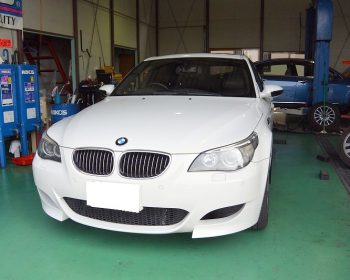 BMWM5修理