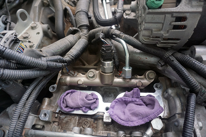トヨタ　86　ガソリン臭い・ガソリン漏れ修理　インジェクターOリング交換　
BRZ