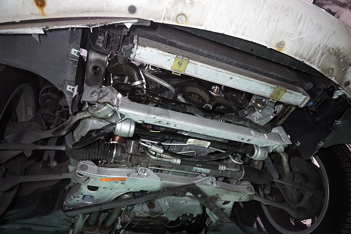 BMW　Z4　E85　エンジンチェックランプ点灯修理　電動ウォーターポンプ交換
