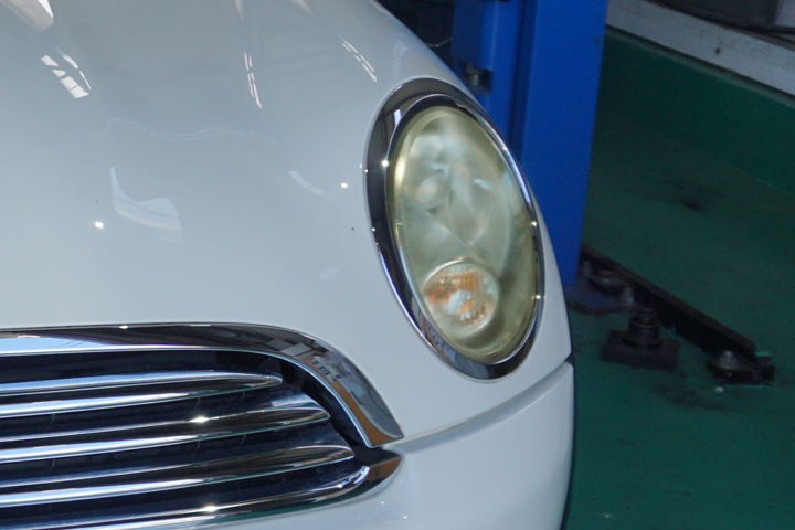 【ミニクーパー】第2世代MINI R56系が古く見えるポイント ヘッドライト黄ばみ